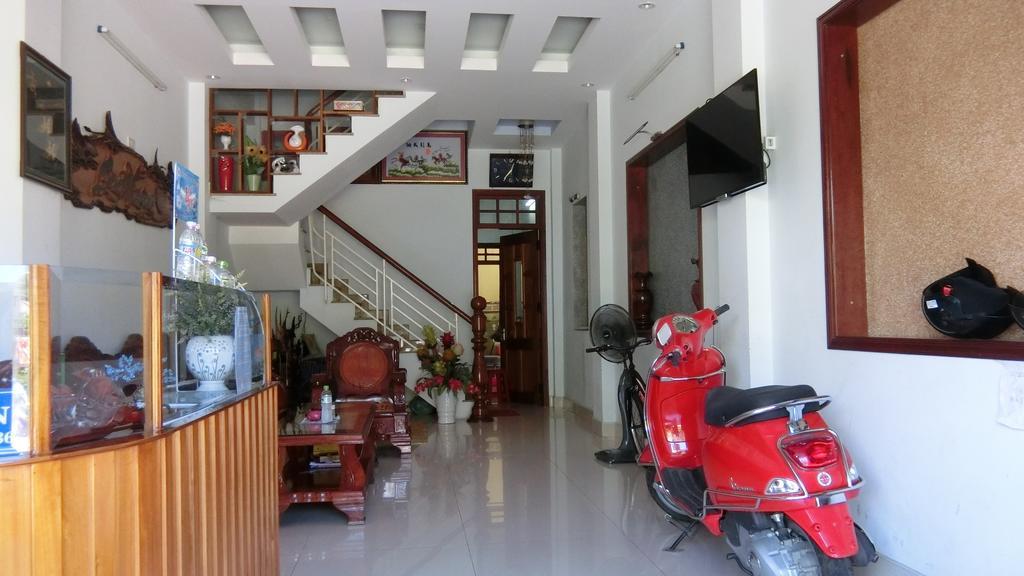 Anh Tuan Hotel Хюэ Экстерьер фото