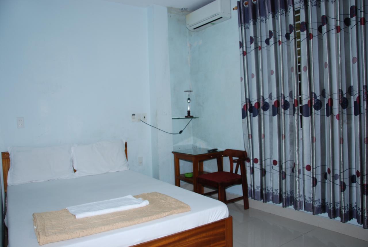 Anh Tuan Hotel Хюэ Экстерьер фото