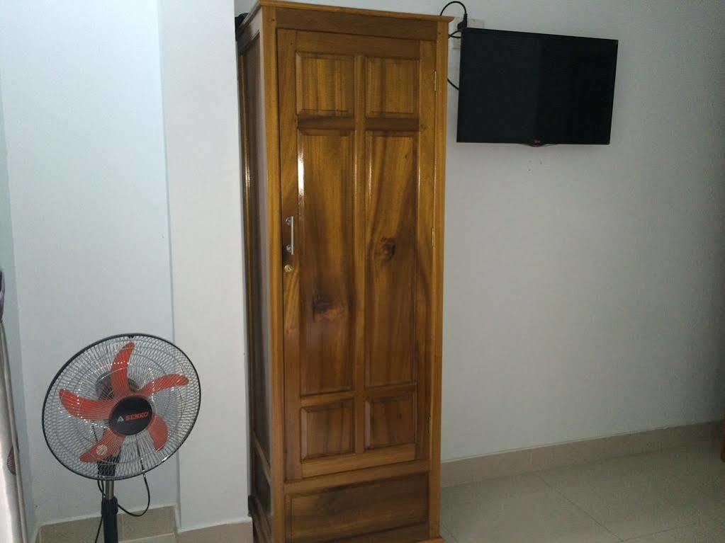 Anh Tuan Hotel Хюэ Экстерьер фото