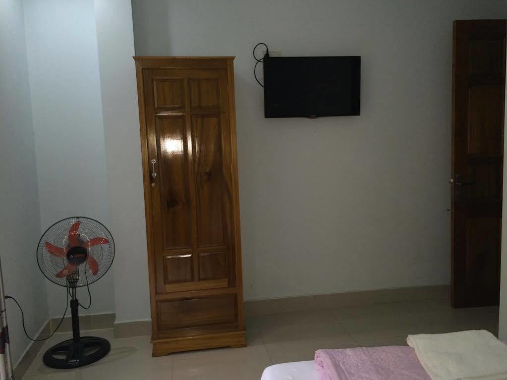 Anh Tuan Hotel Хюэ Экстерьер фото